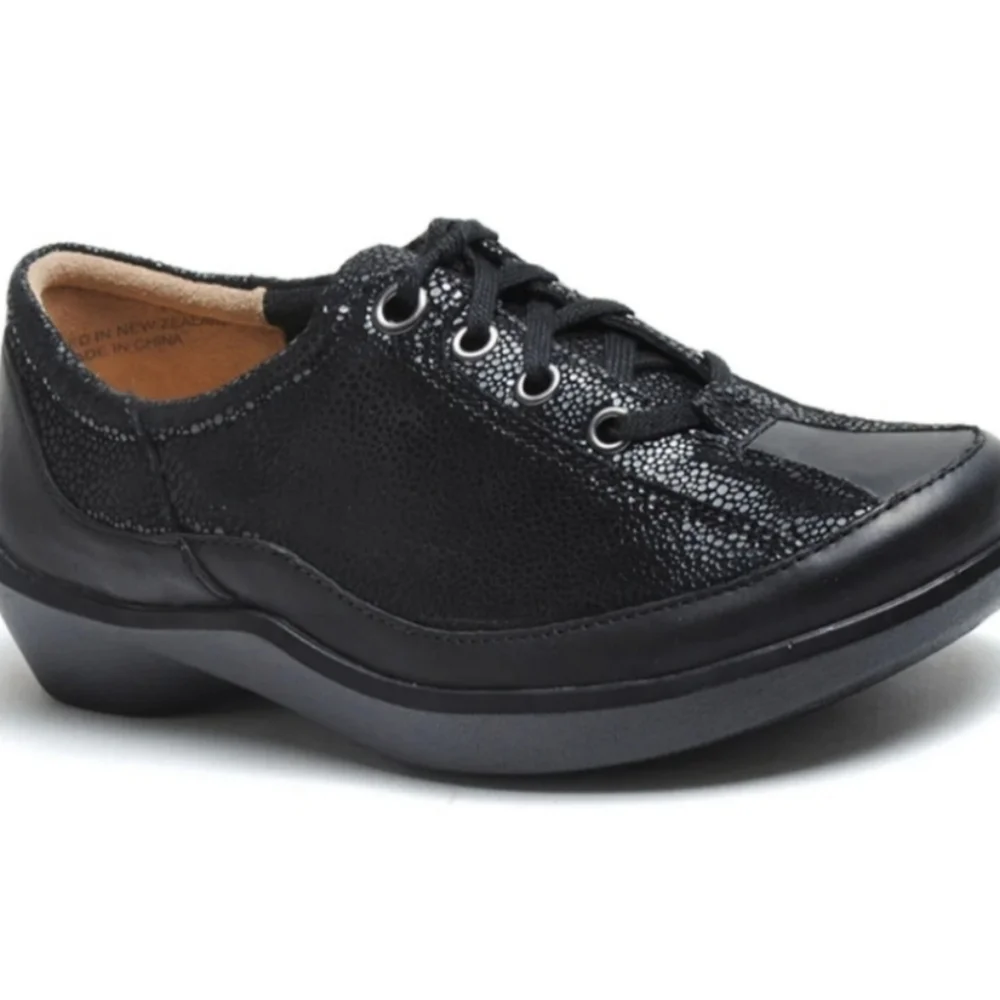 Womens Ziera Alley Black Stingray Shiny Leather Comfort Shoes Size‎ 9½ Old Money